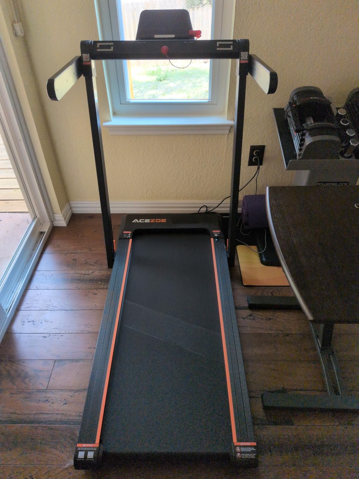 Acezoe Folding Treadmill with 10% Incline, 2.5 HP Walking Pad with Handle Bar, 300 lb Capacity Treadmills for Home/Office, Foldable Treadmill with App & Speaker, 0.6-10 MPH customer photo 2