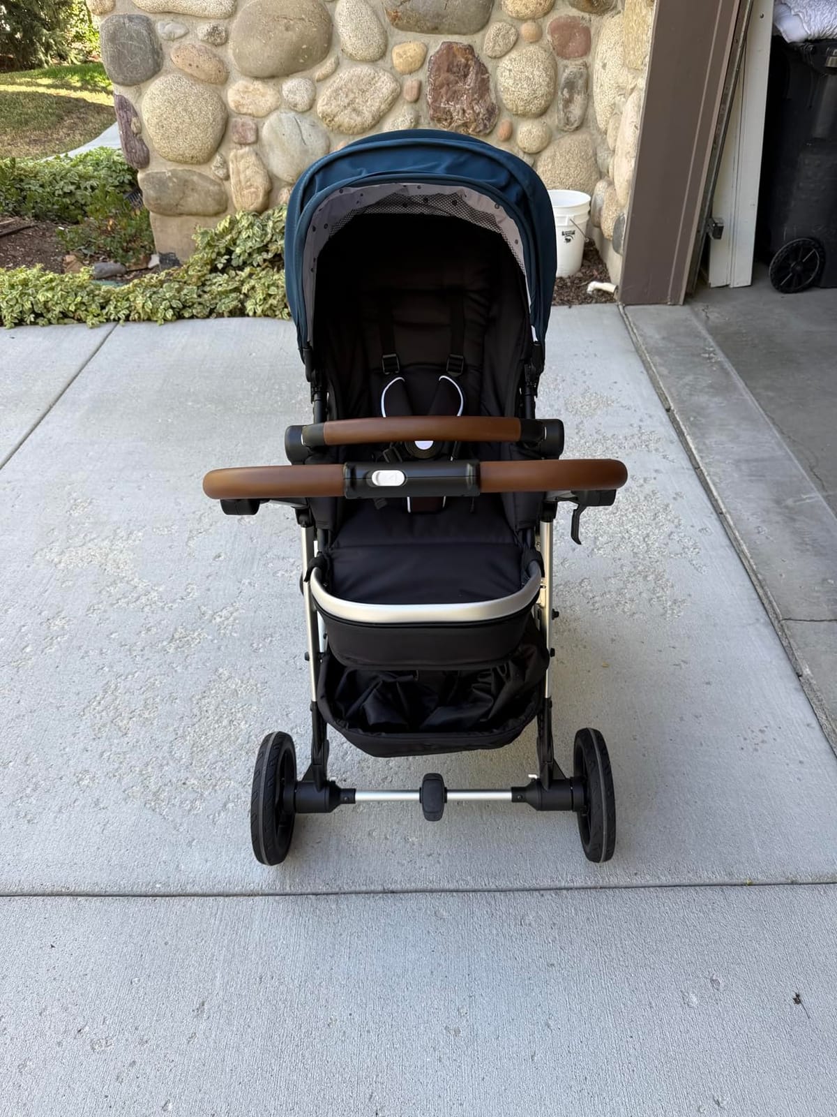 Mockingbird Single-to-Double Stroller 3.0 - Convertible Full Size Baby Stroller for 1, 2, or 3 Kids with 44 Possible configurations, Travel System Compatible - Black/Charcoal Frame/Penny Leather customer photo 2