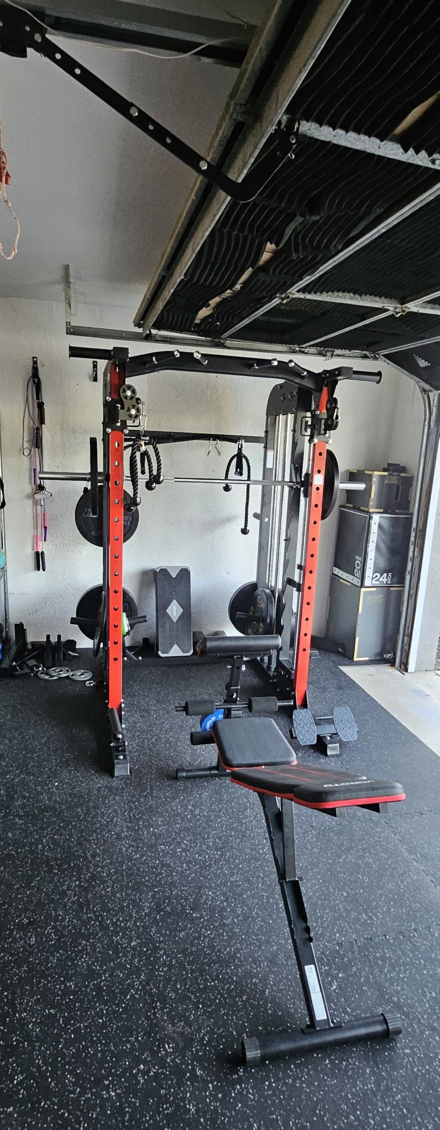 pooboo Power Cage Smith Machine with 2000LB Squat Rack Cable System customer photo 1